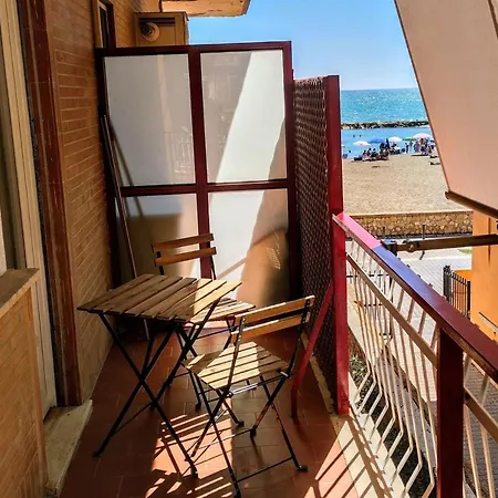 Casetta Seaside * لاديسْبولِ